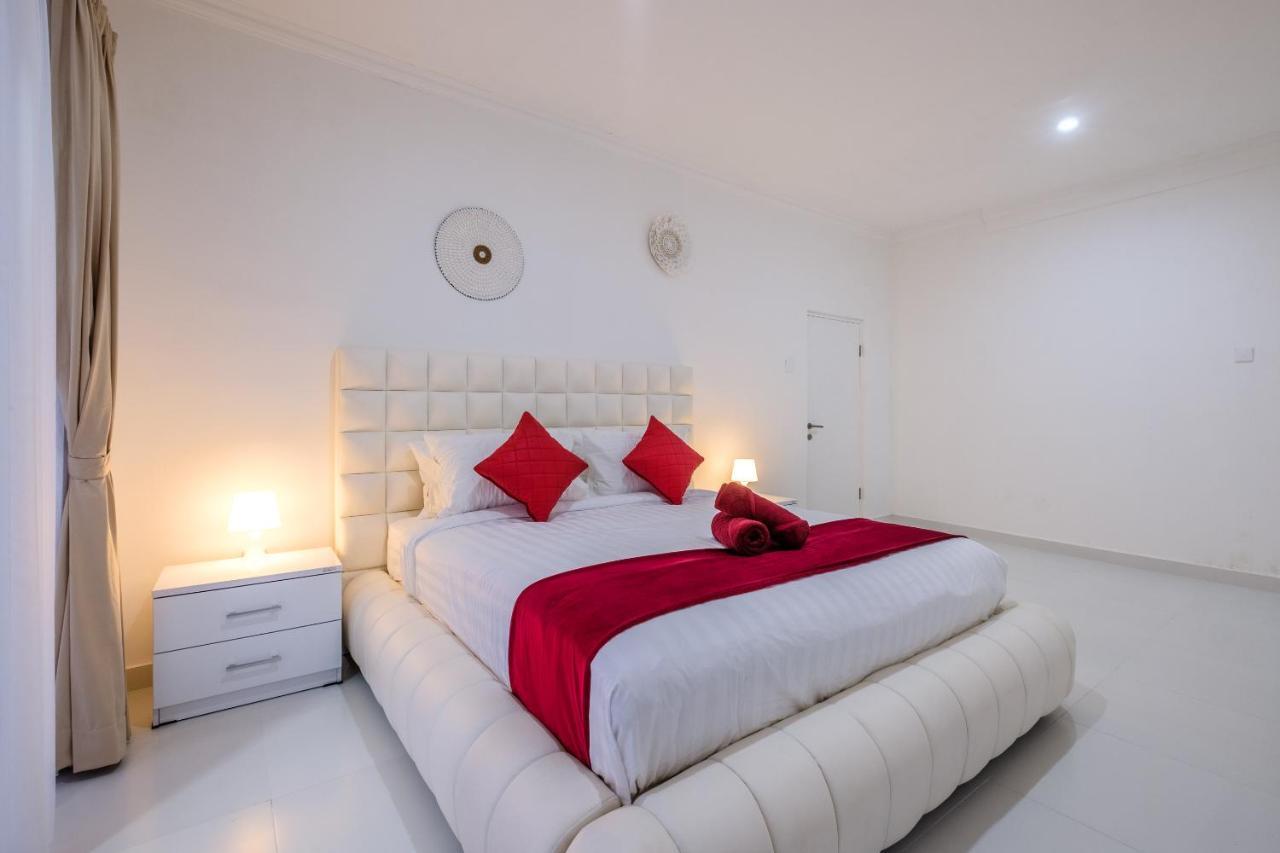 Luxury Minimalist Villa White Angel In Seminyak Exterior foto